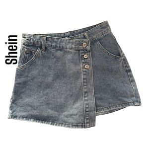 Asymmetrical Jean Skort